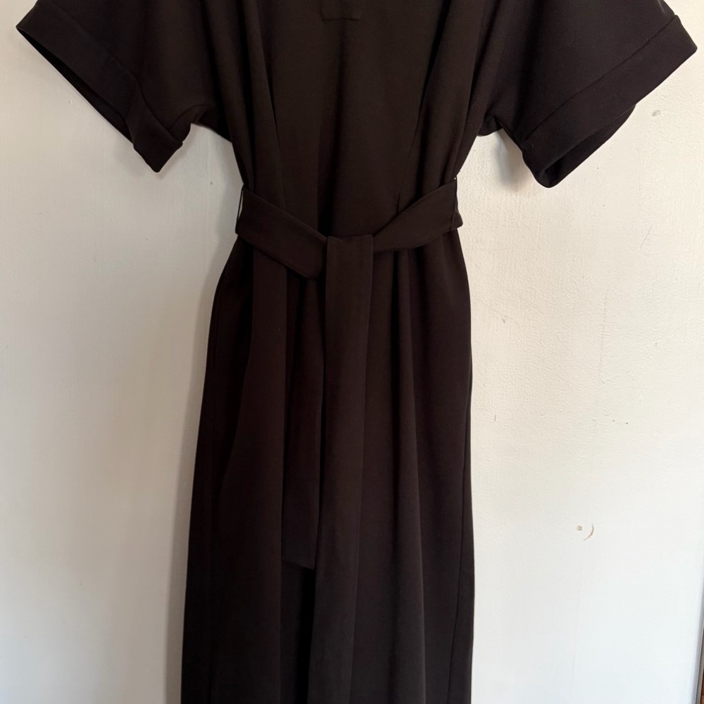Tuckernuck Elegant Black Elbow Sleeve Midi Dress US L